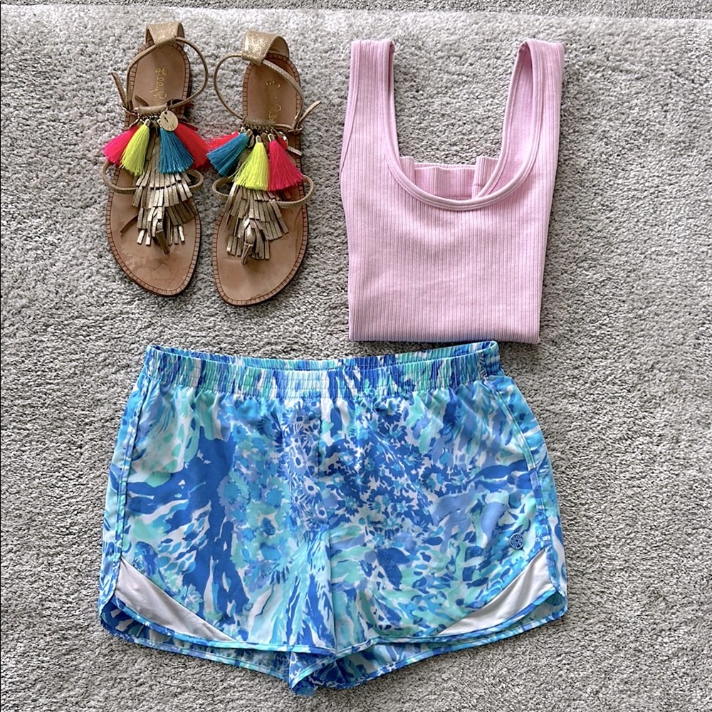 Lilly Pulitzer Luxletic 4” Ocean Trail Shorts